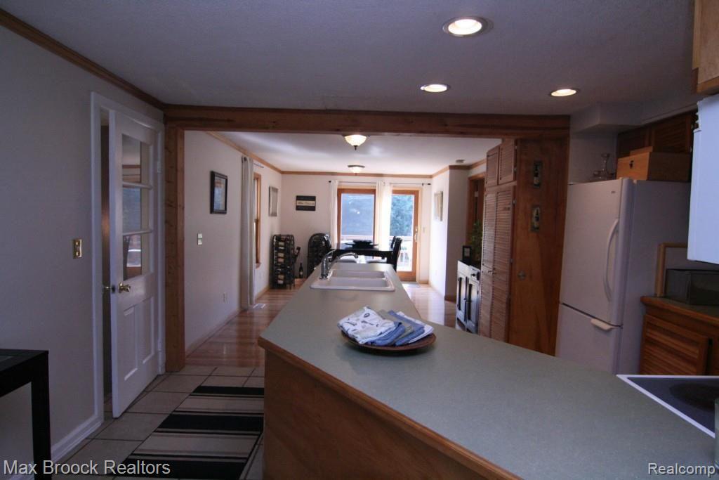 5572 Pine Knob Road Clarkston, MI 48346 - Photo 23 of 39 IMG_8738.jpg
