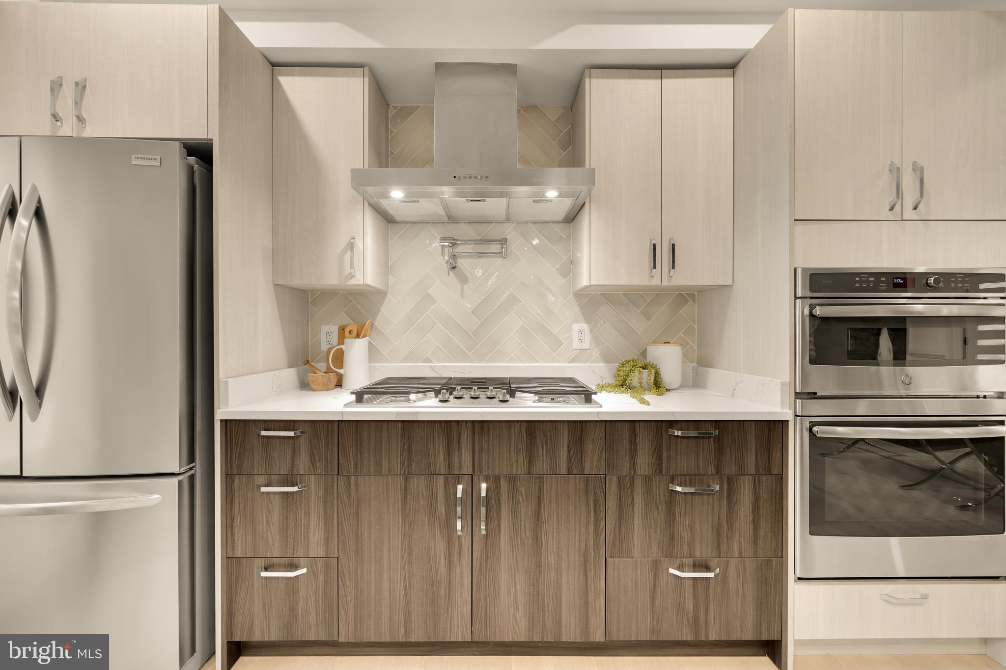 1328 Shepherd Street Northwest Washington, DC 20011 - Photo 19 of 57