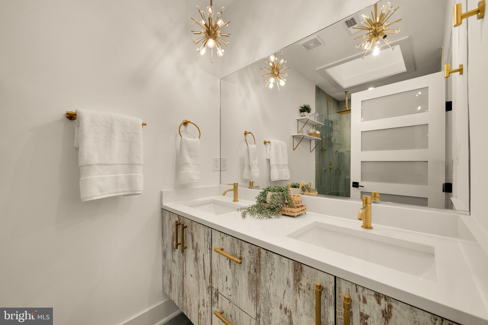 1328 Shepherd Street Northwest Washington, DC 20011 - Photo 34 of 57