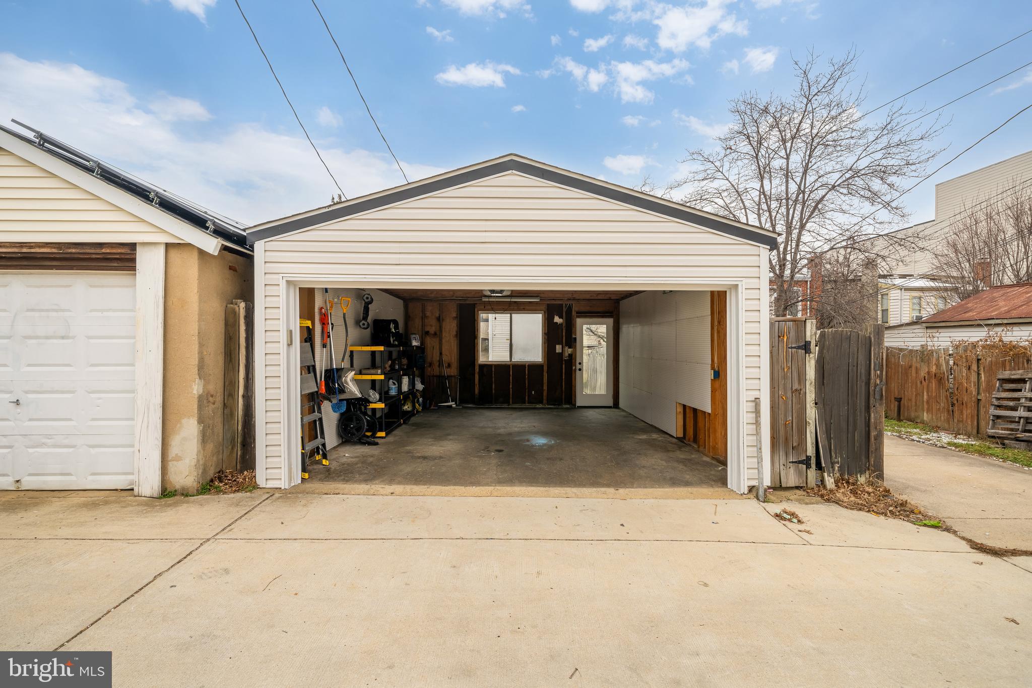 1328 Shepherd Street Northwest Washington, DC 20011 - Photo 54 of 57