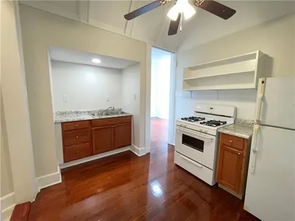 $1,150 | 1104 Third Street, Unit 1E, New Orleans, LA 70130