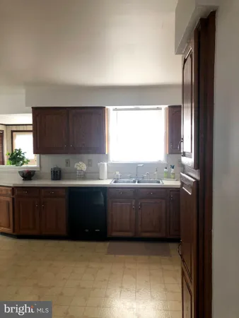 $2,700 | 104 Fairview Drive, Glassboro, NJ 08028