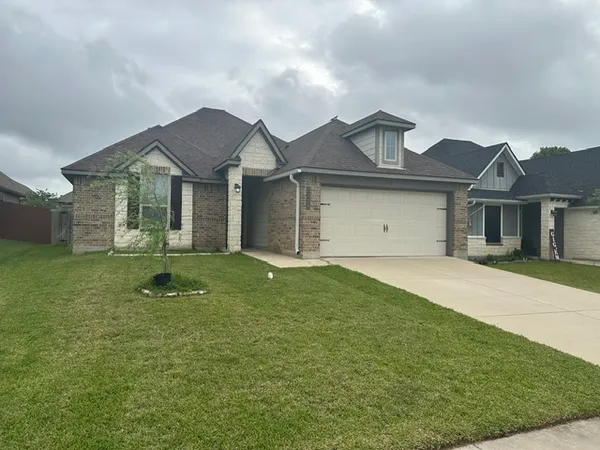 $2,300 | 2136 Markley Drive, Bryan, TX 77807