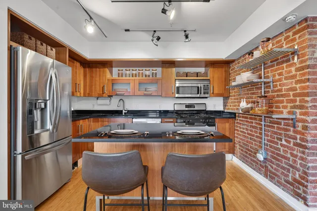 $965,000 | 1413 P Street Northwest, Unit 306, Washington, DC 20005