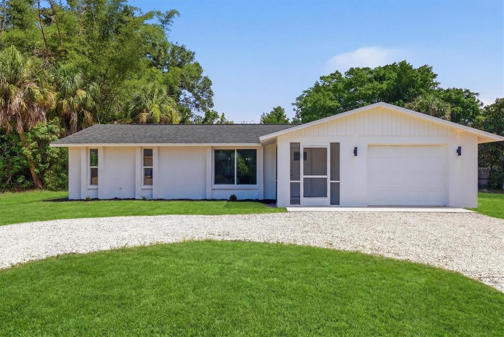 432 Olivia Road Venice, FL 34293 - Photo 2 of 37