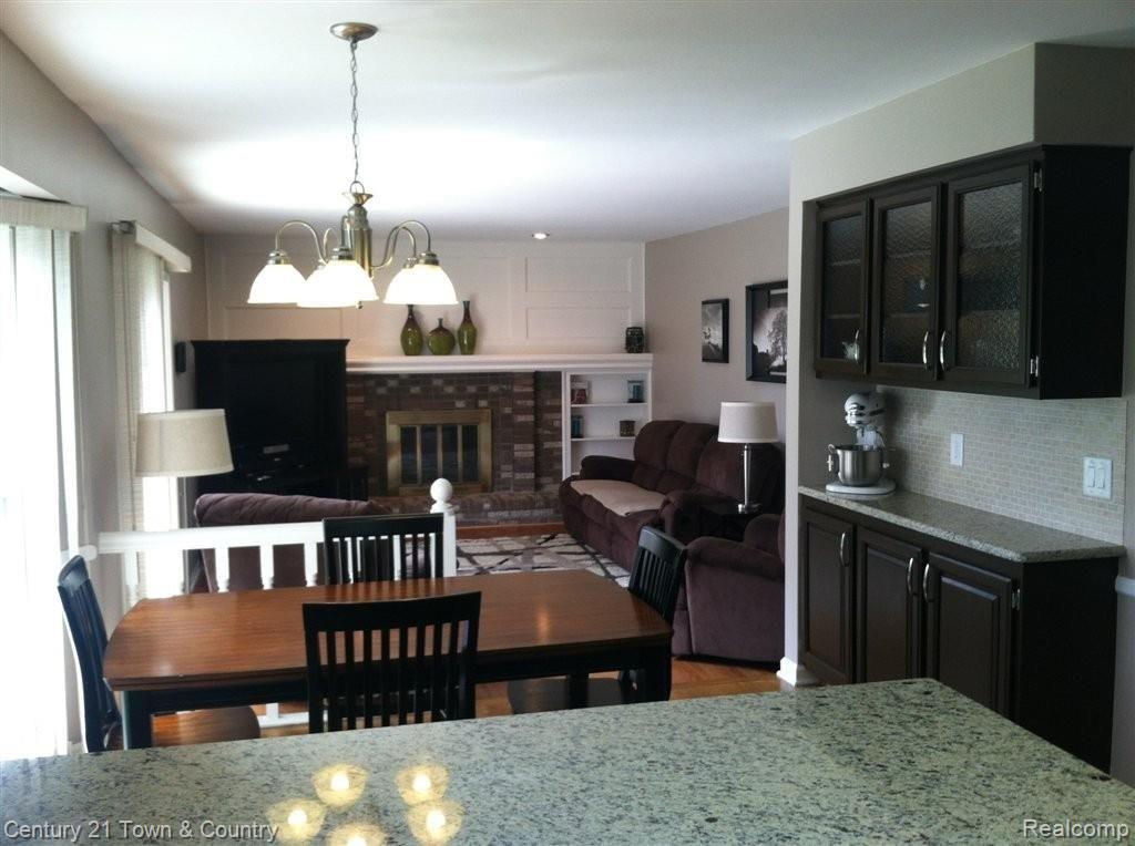 2776 Ranieri Drive Troy, MI 48085 - Photo 8 of 24 IMG_1389.JPG