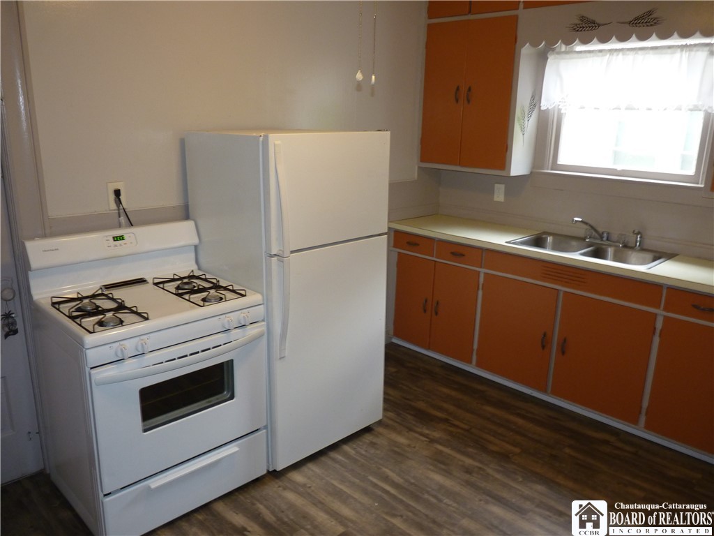 70 Pershing Avenue Jamestown, NY 14701 - Photo 15 of 34 First floor kitchen