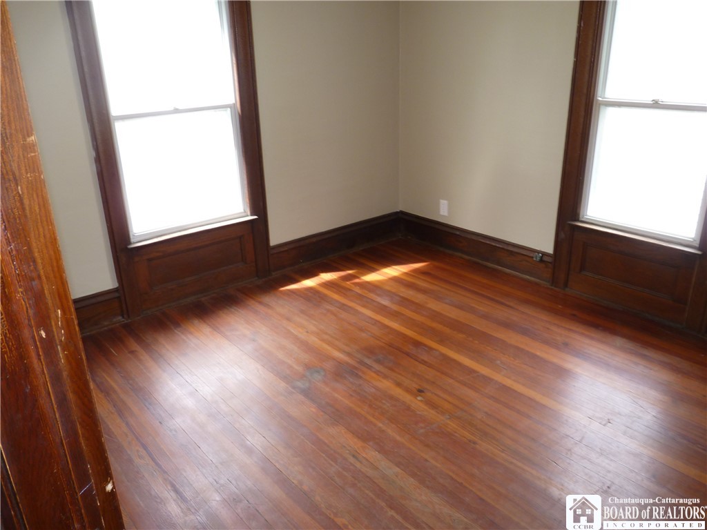 70 Pershing Avenue Jamestown, NY 14701 - Photo 20 of 34 Second floor dining room