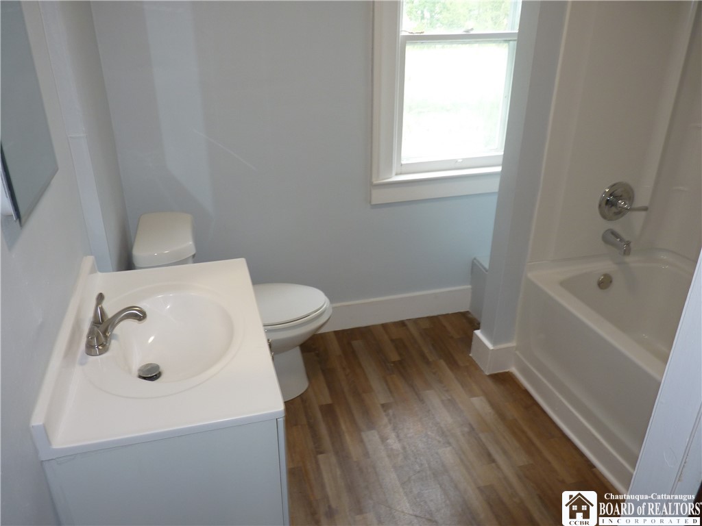 70 Pershing Avenue Jamestown, NY 14701 - Photo 22 of 34 Second floor full bath