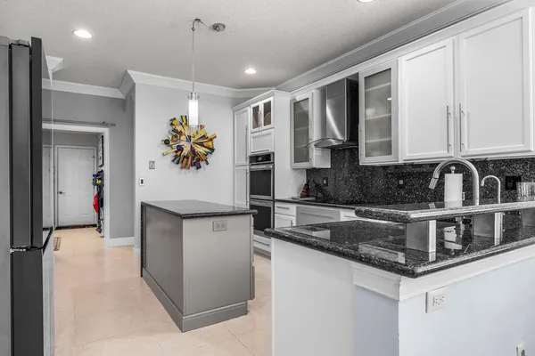 $939,000 | 2981 Northwest Windemere Drive, Jensen Beach, FL 34957