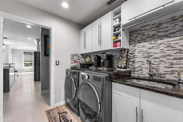 $939,000 | 2981 Northwest Windemere Drive, Jensen Beach, FL 34957