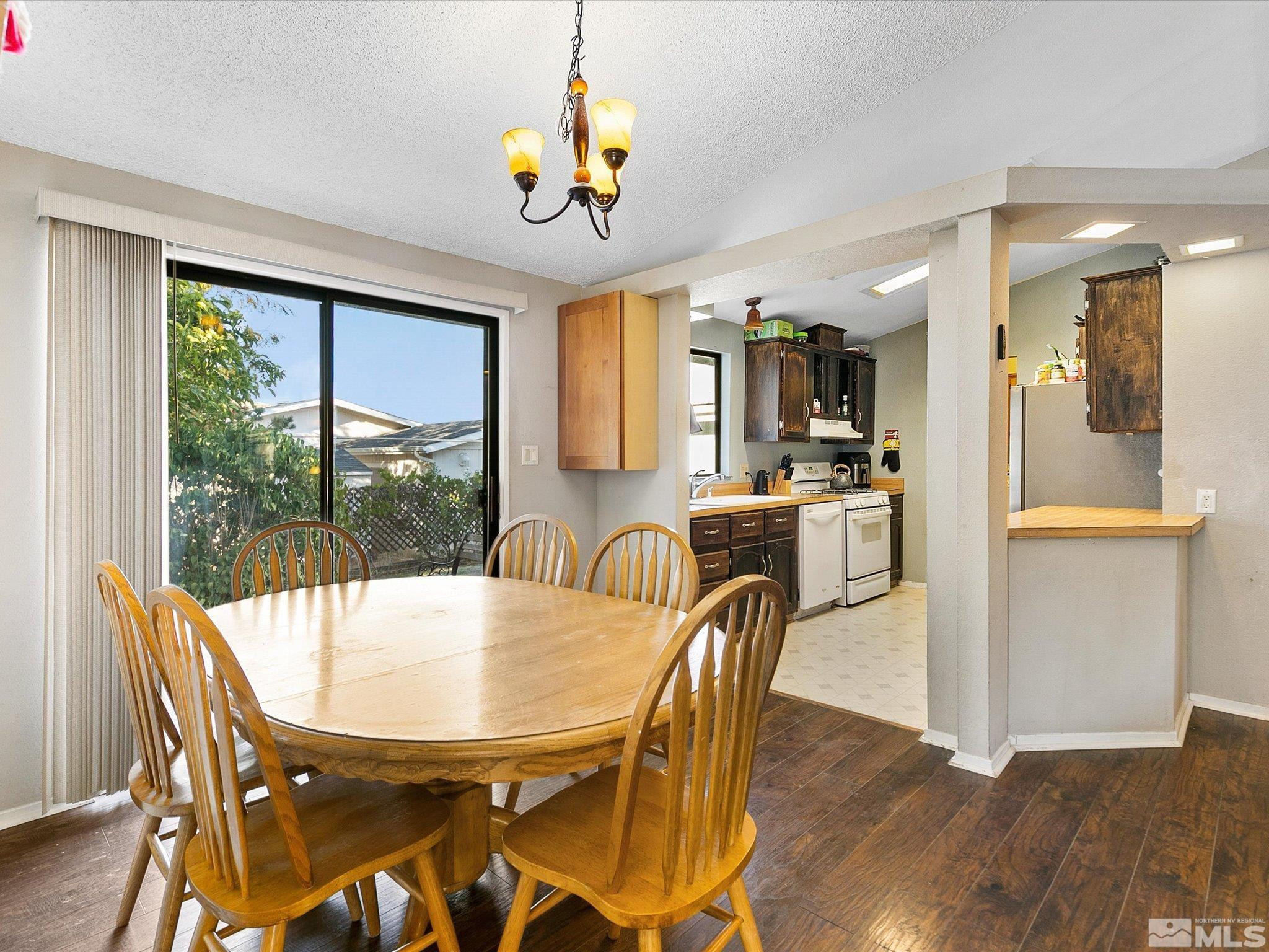 383 Rue De La Rouge Sparks, NV 89434 - Photo 12 of 32 Photo 12