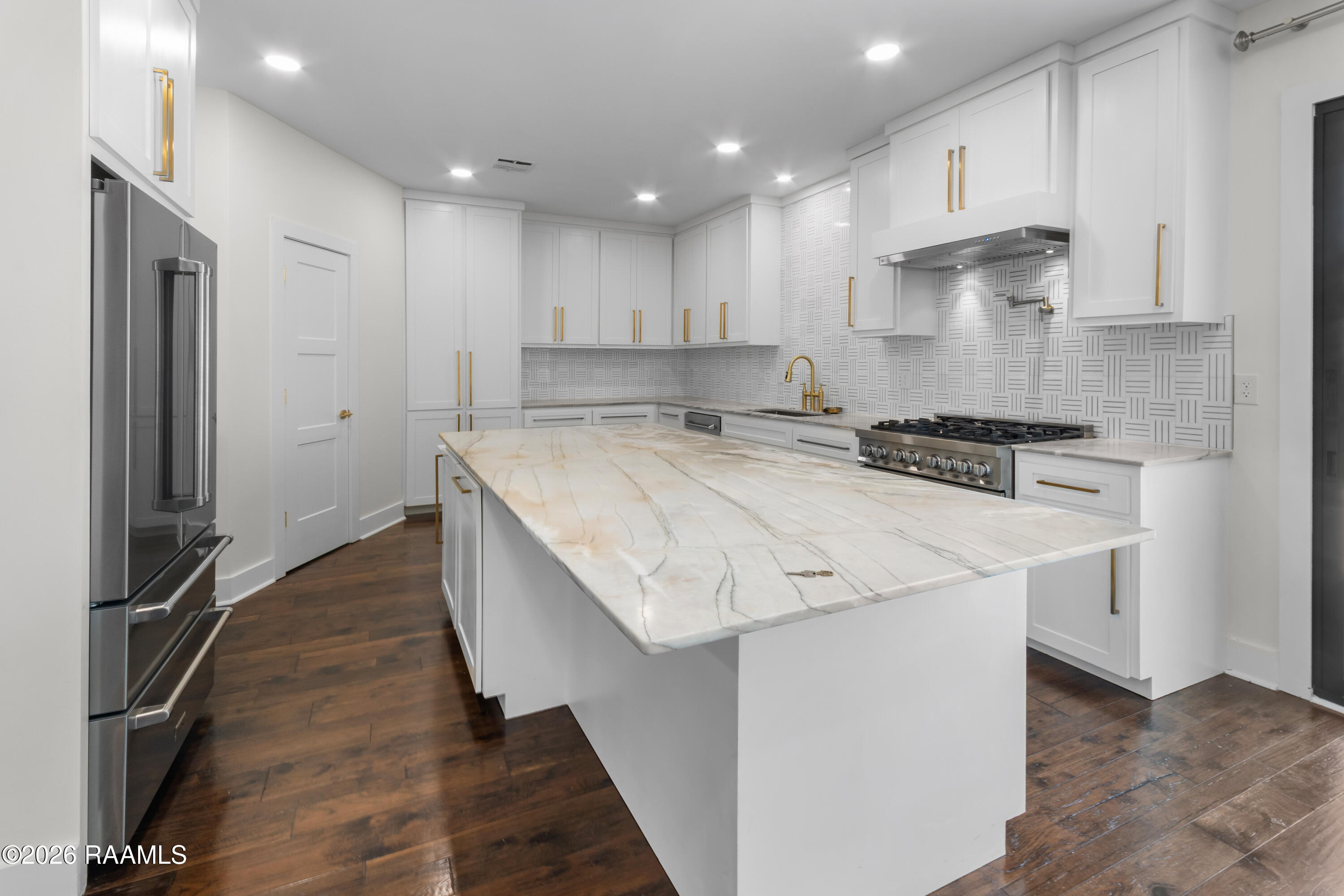 223 Beverly Drive Lafayette, LA 70503 - Photo 5 of 34 DSC_0015