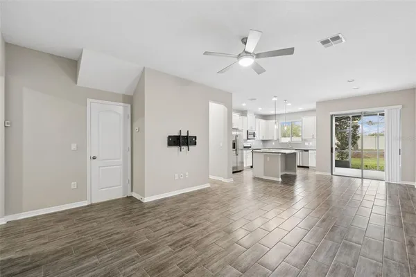$355,000 | 2658 White Isle Lane, Orlando, FL 32825
