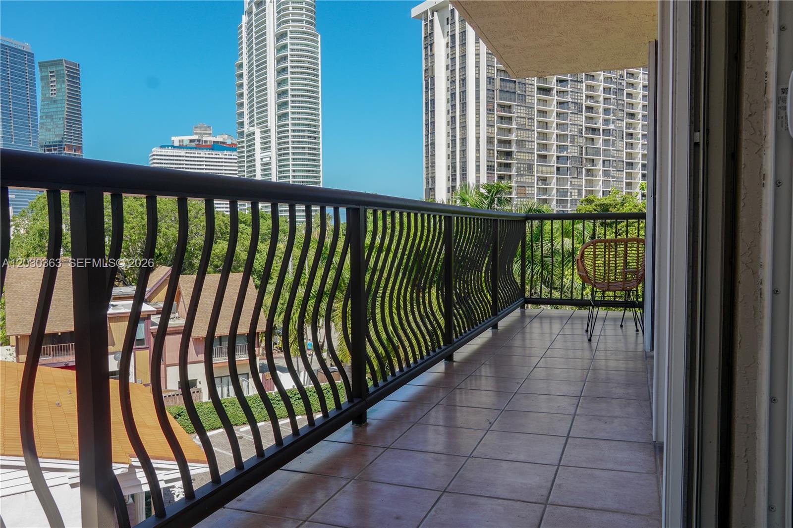 1918 Brickell Avenue, Unit 502 Miami, FL 33129 - Photo 6 of 12