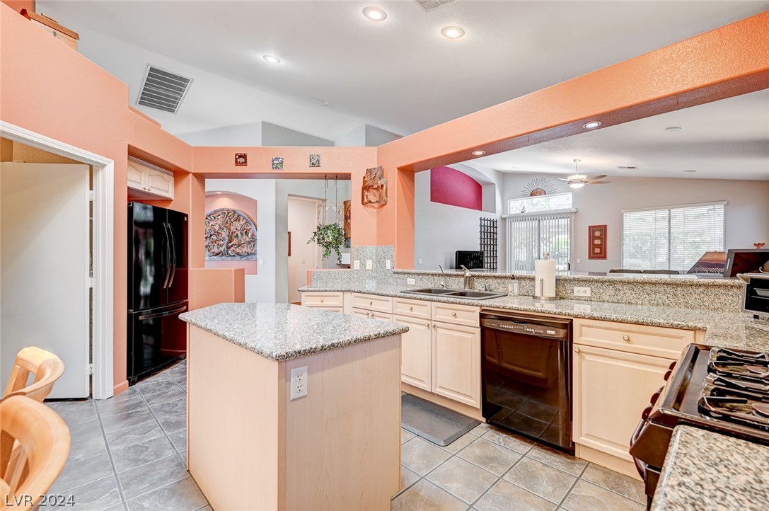45 Blaven Drive Henderson, NV 89002 - Photo 12 of 40