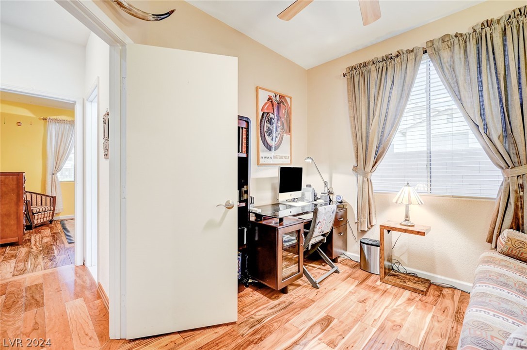 45 Blaven Drive Henderson, NV 89002 - Photo 15 of 40