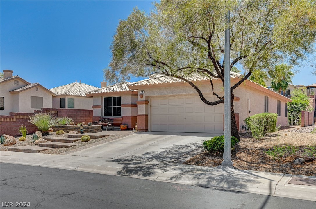 45 Blaven Drive Henderson, NV 89002 - Photo 2 of 40 2 Car Garage