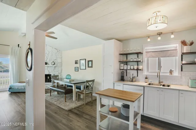 $1,100,000 | 1721 2nd Street South, Jacksonville Beach, FL 32250