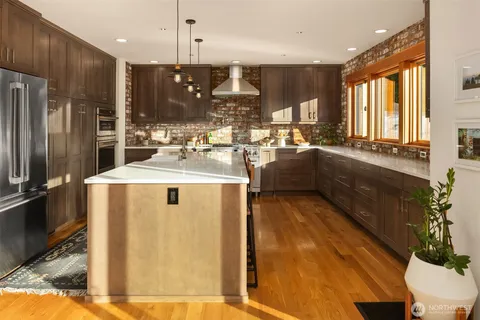 $1,500,800 | 14625 Southeast 14th Street, Bellevue, WA 98007