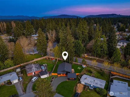 $1,500,800 | 14625 Southeast 14th Street, Bellevue, WA 98007