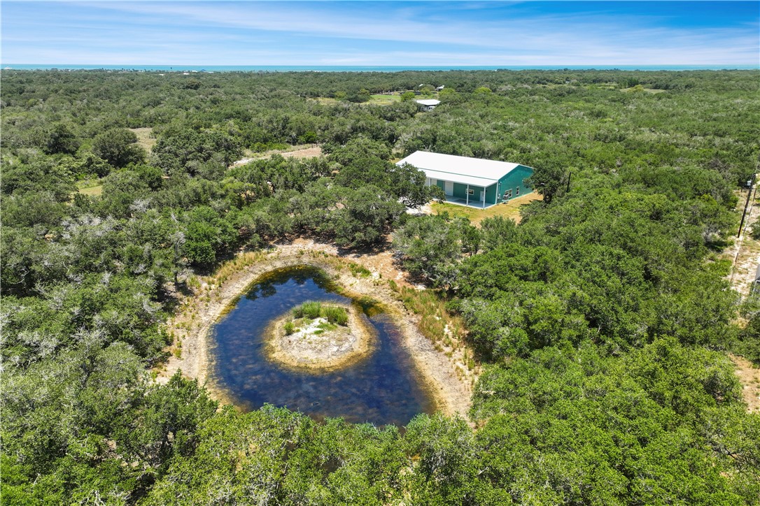 a view of a outdoor space and a yard