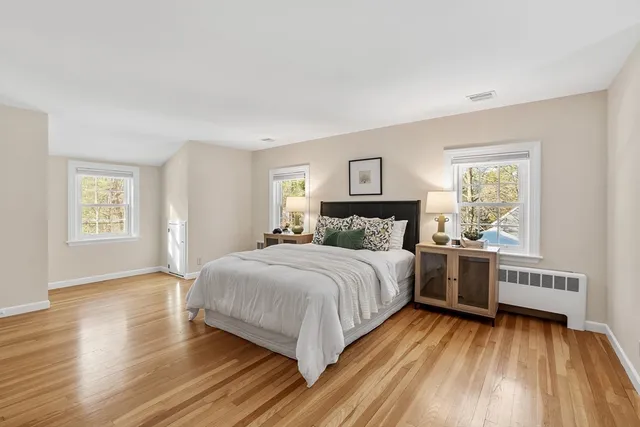 $1,050,000 | 37 Davelin Road, Wayland, MA 01778