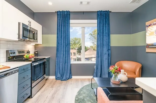 $844,900 | 50 Music Square West, Unit 517, Nashville, TN 37203