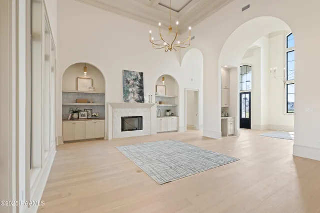 $949,000 | 103 Sabal Leaf Lane, Youngsville, LA 70592