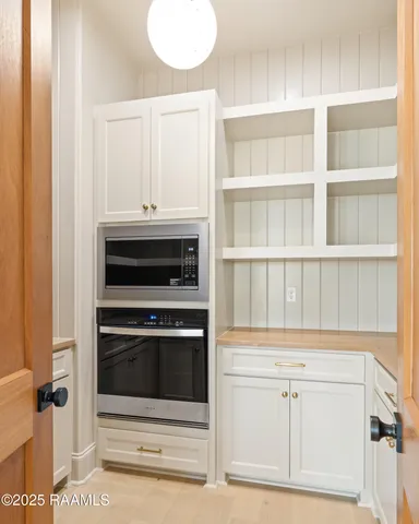 $949,000 | 103 Sabal Leaf Lane, Youngsville, LA 70592