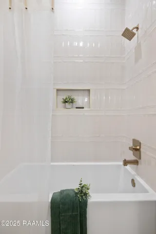 $949,000 | 103 Sabal Leaf Lane, Youngsville, LA 70592