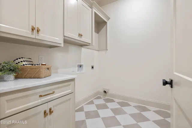 $949,000 | 103 Sabal Leaf Lane, Youngsville, LA 70592