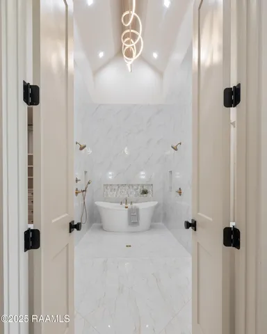 $949,000 | 103 Sabal Leaf Lane, Youngsville, LA 70592