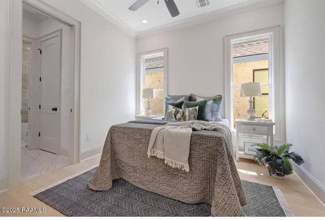 $949,000 | 103 Sabal Leaf Lane, Youngsville, LA 70592