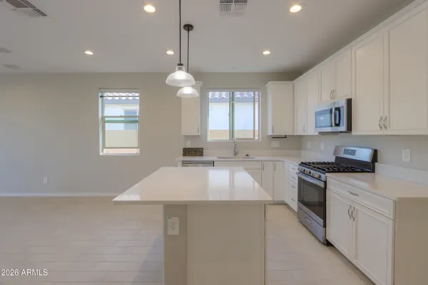 $2,100 | 40220 West Haley Drive, Maricopa, AZ 85138