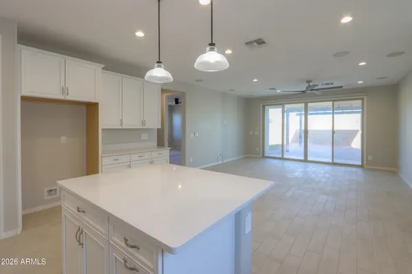 $2,100 | 40220 West Haley Drive, Maricopa, AZ 85138