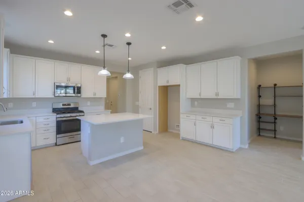 $2,100 | 40220 West Haley Drive, Maricopa, AZ 85138