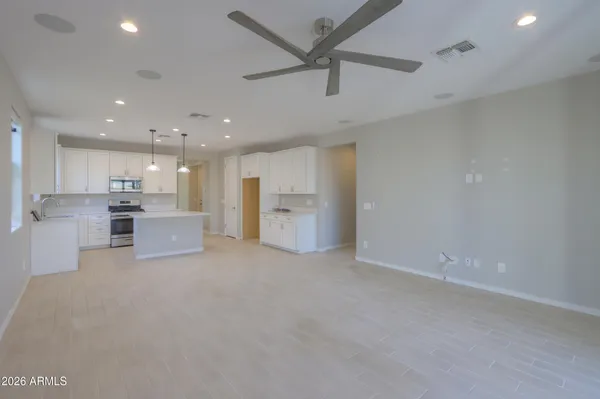 $2,100 | 40220 West Haley Drive, Maricopa, AZ 85138