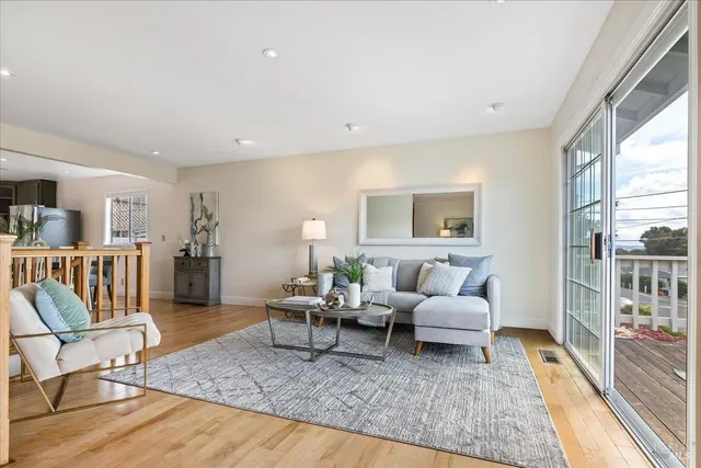 $816,000 | 375 East O Street, Benicia, CA 94510