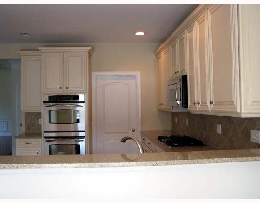419 Albion Road, Unit 16 Lincoln, RI 02865 - Photo 3 of 8 Kitchen.