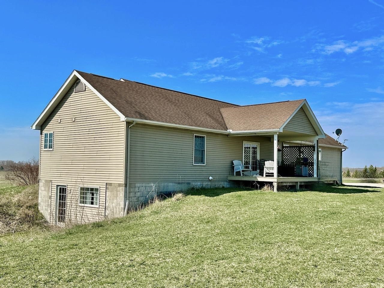 2078 Ritchie Road Gladwin, MI 48624 - Photo 9 of 64