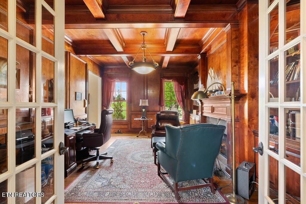 150 Thunder Road Vonore, TN 37885 - Photo 17 of 60 20250414212546937911000000-o