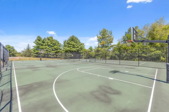 $826,000 | 737 Hanon Drive, Unit 110, Williston, VT 05495