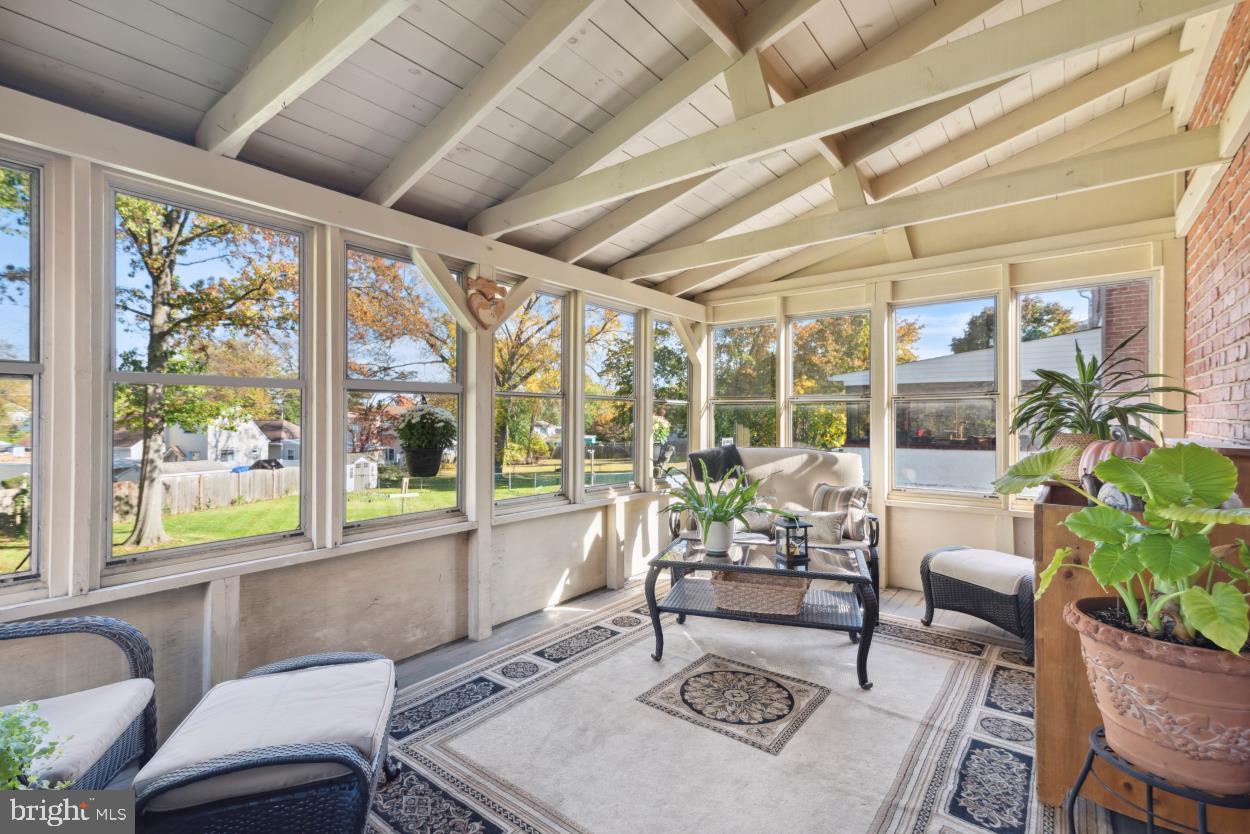 705 Grant Avenue Willow Grove, PA 19090 - Photo 10 of 20 Beautiful Sunroom