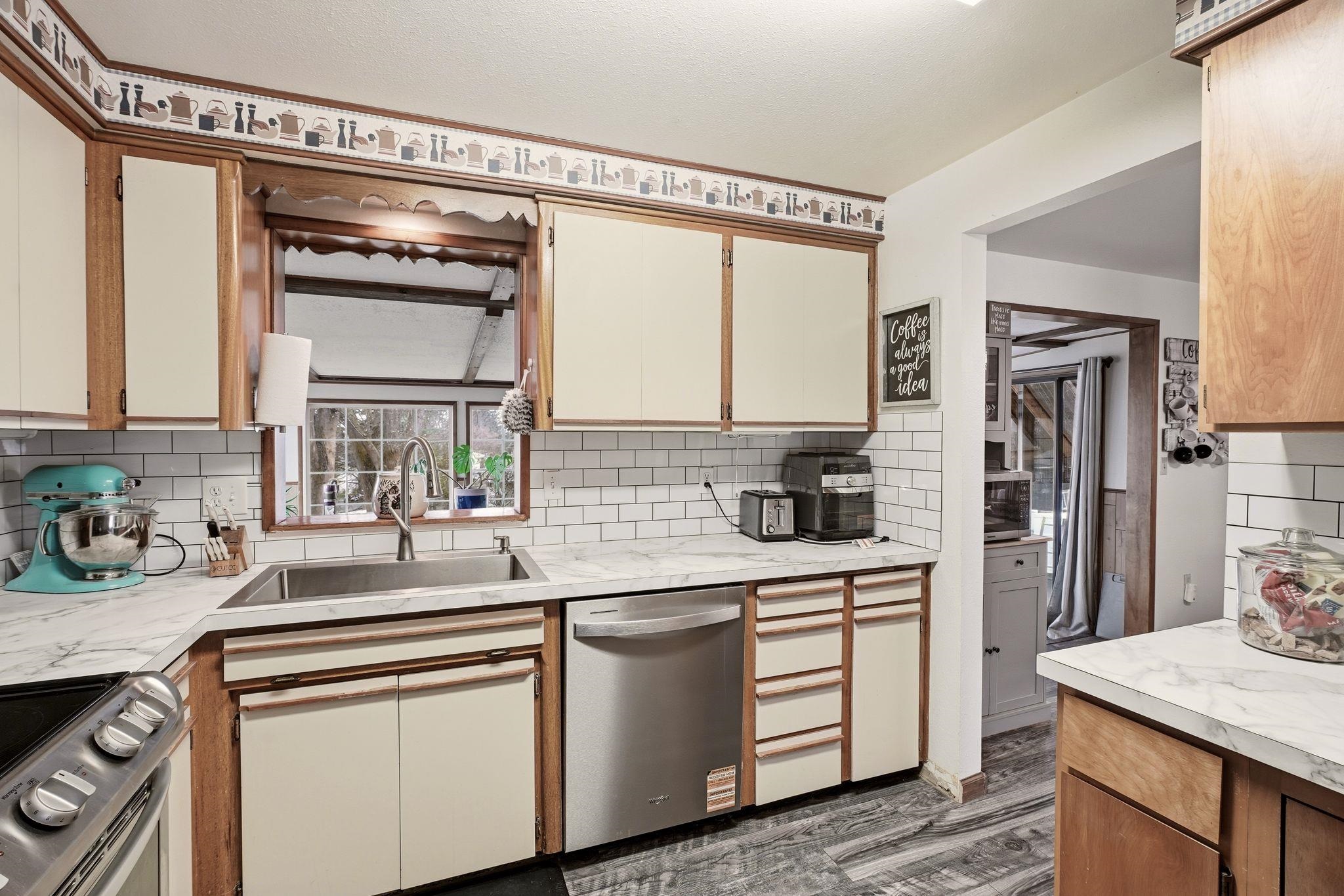 216 Gregory Drive Cheney, WA 99004 - Photo 10 of 31