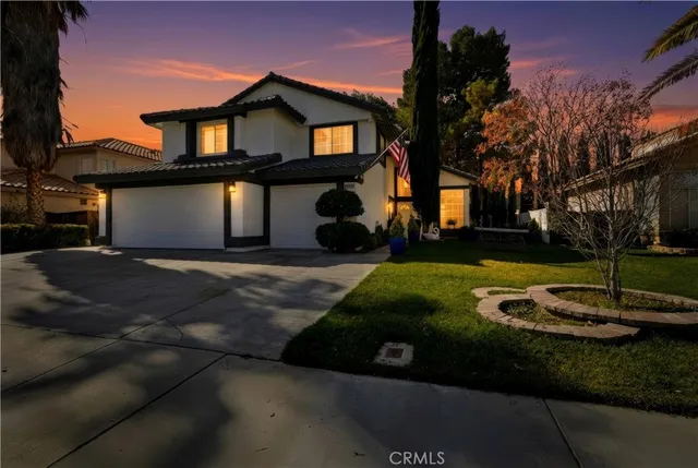 $575,000 | 44519 Shadowcrest Drive, Lancaster, CA 93536