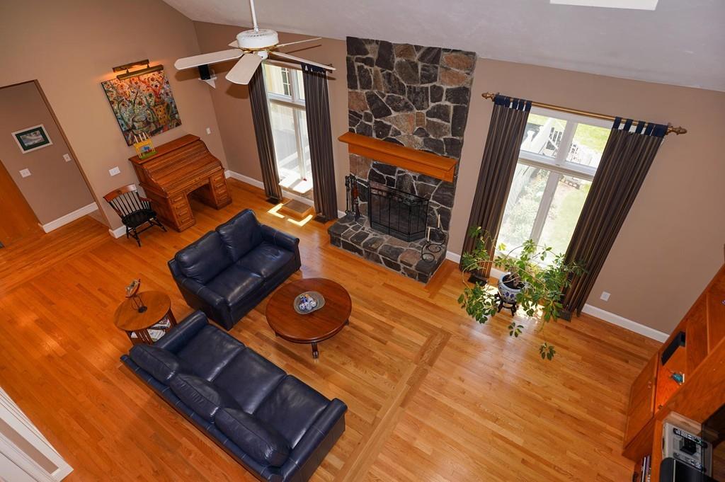 88 Spring Street Shrewsbury, MA 01545 - Photo 9 of 37 Gallery Image 9