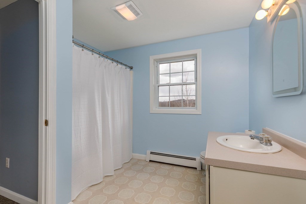 86 Jackson Hill Road Gardner, MA 01440 - Photo 10 of 16 Gallery Image 10