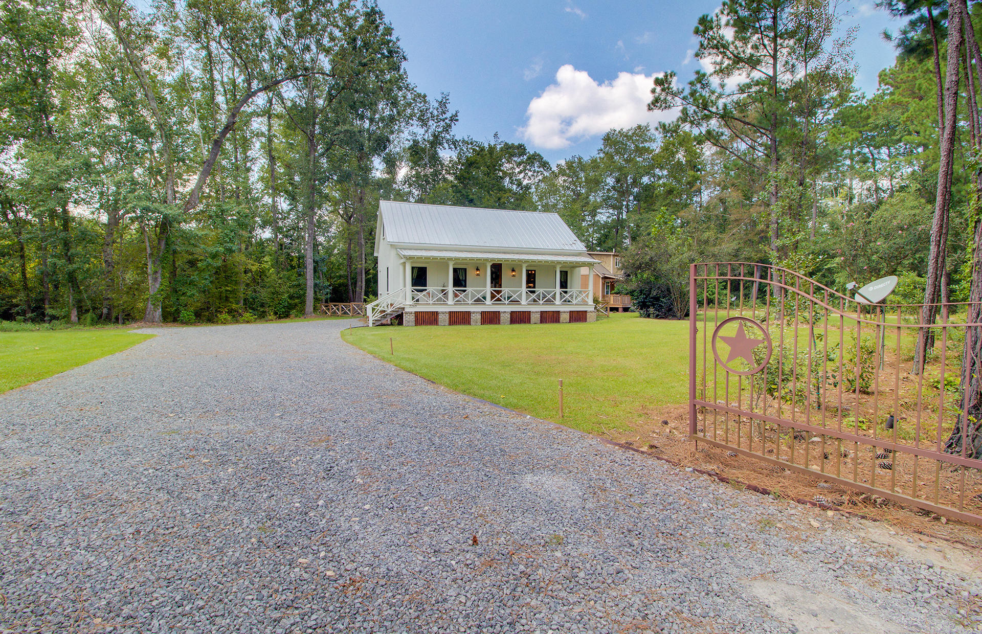 2269 Old Beech Hill Road Ridgeville, SC 29472 - Photo 6 of 38 4
