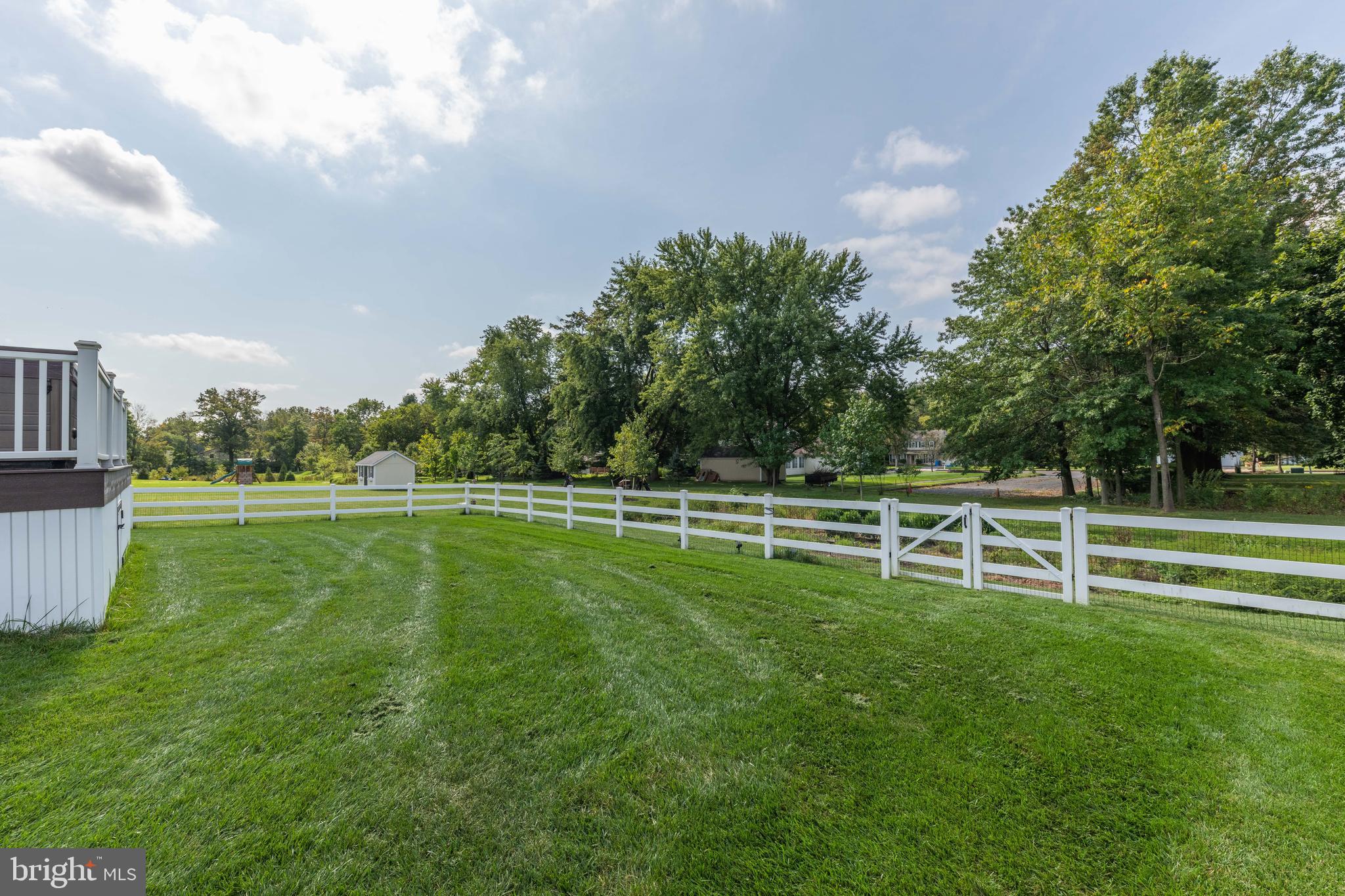 1670 Hedgewood Road Hatfield, PA 19440 - Photo 49 of 52 Gallery Image 49